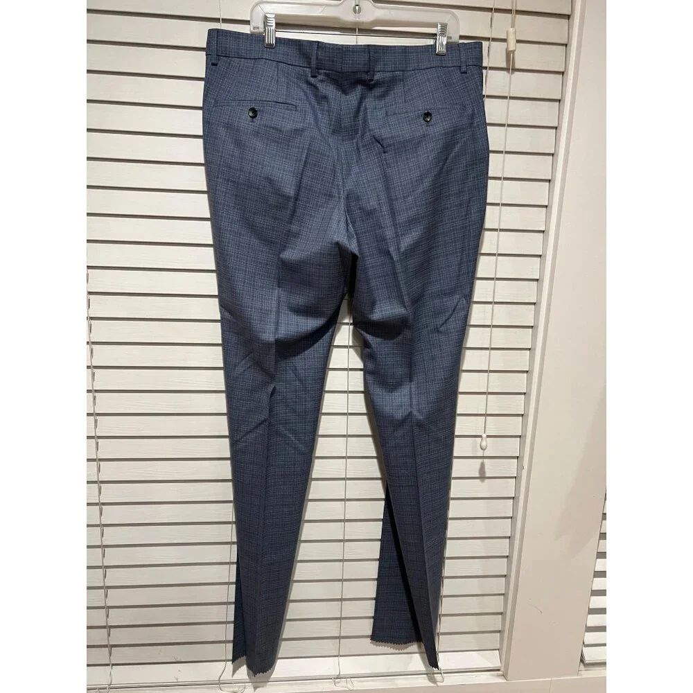Hugo Boss Italian Wool Blue 2-Piece Suit - NWT Size 44L MSRP‎ $895